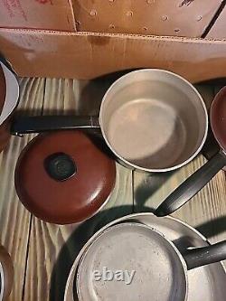 10 Pc Vintage Club Aluminum Cookware Pot Set Dutch Oven Sauce Pans withLids Brown
