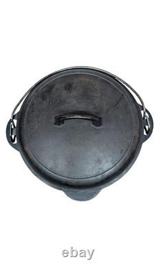 1930s Griswold # 8 Cast Iron Dutch Oven With Lid Bail Handle Self Basting Tite Top