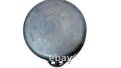 1930s Griswold # 8 Cast Iron Dutch Oven With Lid Bail Handle Self Basting Tite Top