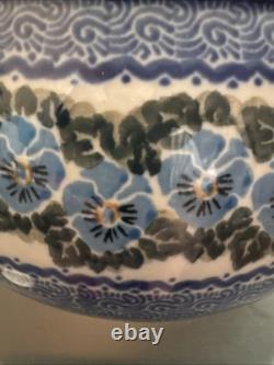 Amazing Polish Pottery Dutch Oven Casserole & Lid Unikat Blue Pansies Signature