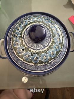 Amazing Polish Pottery Dutch Oven Casserole & Lid Unikat Blue Pansies Signature