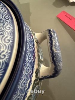Amazing Polish Pottery Dutch Oven Casserole & Lid Unikat Blue Pansies Signature