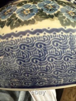 Amazing Polish Pottery Dutch Oven Casserole & Lid Unikat Blue Pansies Signature