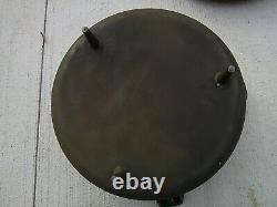 American Camper Large Cast Iron Dutch Oven 14 Diameter x 5.5 Deep 3 Footed Lid