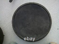 American Camper Large Cast Iron Dutch Oven 14 Diameter x 5.5 Deep 3 Footed Lid
