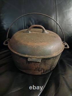 Antique Cast Iron Cookware Chicago Hardware Foundry Dutch Oven/Lid 8 Qt