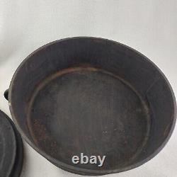 Antique Fair Day & DeKlyne Cast Iron Footed Dutch Oven Skillet RARE