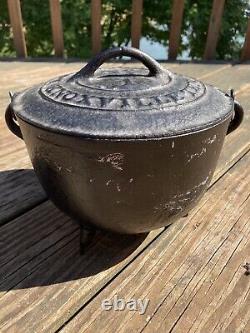 Antique L. H. Rogan & Co 3 Legged Cast Iron Dutch Oven with Lid #1 Knoxville, TN