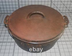 Antique RARE EARLY Wagner Arc Logo #10 Dutch Oven withLid Heat Ring Sits Flat 1891
