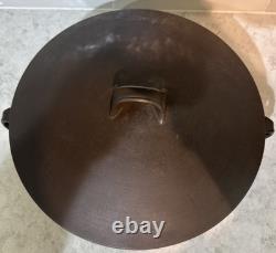 Beautiful Dansk Danish Design Lidded Dutch Oven