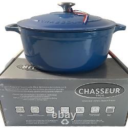 Blue Enameled Cast-Iron Round Dutch Oven 5.28 Qt Chasseur 26cm Casserole