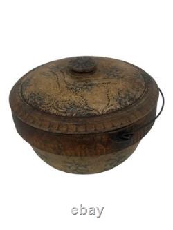 C. 1905 McCoy Dutch Cooking Ware Spongeware Bean Pot Dutch Oven Blue Lined withLid