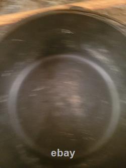 Chicago Hardware Foundry/ CHF Hammered #88 / 5 QT Cast Iron Dutch Oven
