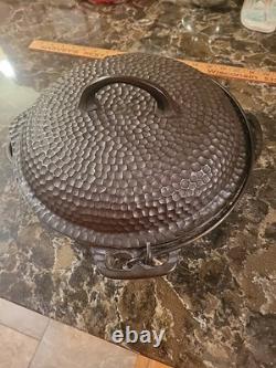 Chicago Hardware Foundry/ CHF Hammered #88 / 5 QT Cast Iron Dutch Oven