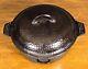 Chicago Hardware Foundry Hammered Cast Iron 8 Dutch Oven With Lid & Trivet 88b