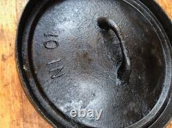 Dutch Oven Old Very Unique no name Gate Marks #10 Legs Cut Off