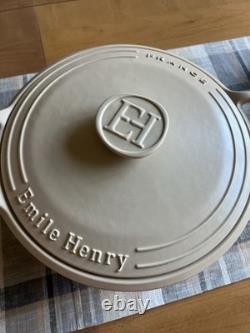 Emile Henry 7.5 Quart Sublime Dutch Oven In Creme with Lid Made In France New