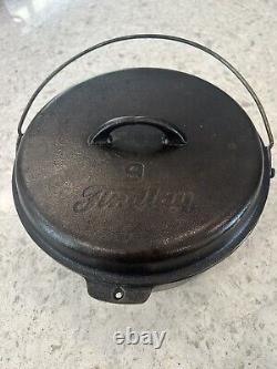 Findlay No. 9 Cast Iron Dutch Oven with Lid