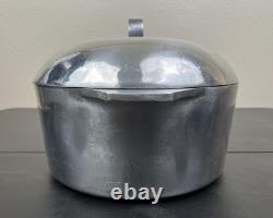 Foreverware Cast Aluminum 15 Roaster Dutch Oven With LID And Trivet