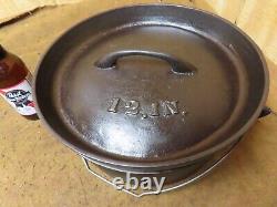 Gate Mark 12 in. Dutch Oven, Primitive, Covered Wagon, SeasonedGD+? DO8.27.24