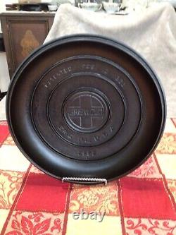 Griswold # 9 Tite Top Dutch Oven