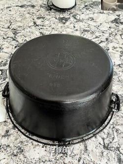 Griswold Cast Iron #11 Slant Erie Logo Dutch Oven Matching Oven And Lid