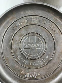 Griswold No 9 Tite Top Baster Cast Iron Dutch Oven with Lid
