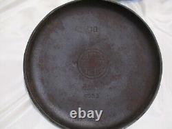 Griswold Vintage 20's Cast Iron #10 Dutch Oven Erie 835 A Slant Logo with 2553 Lid