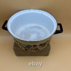 Hendlers Pointerware Enamel Dutch Oven Floral Design MCM Vintage Enamelware Set