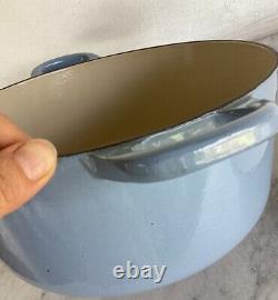 LE CREUSET 3.5 Quart Light Blue Dutch Oven With Lid #22 Rare Color