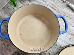 LE CREUSET FRANCE #24 4.5 QT MATT BLUE DUTCH OVEN WithLID CAST IRON ENAMEL CHIP