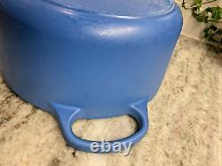 LE CREUSET FRANCE #24 4.5 QT MATT BLUE DUTCH OVEN WithLID CAST IRON ENAMEL CHIP