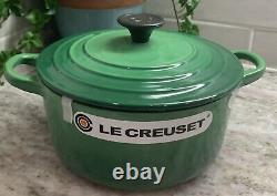 Le Creuset #18 Round Dutch Oven Tradition 2 Qt RARE COLOR Bamboo NIB R108
