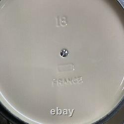 Le Creuset #18 Round Dutch Oven Tradition 2 Qt RARE COLOR Bamboo NIB R108