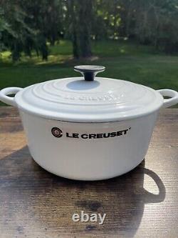 Le Creuset #24 White Enamel French DUTCH OVEN