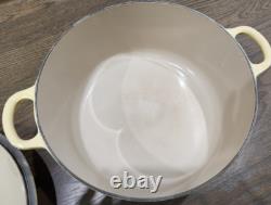 Le Creuset #28 Dutch Oven 7.25 qts. YELLOW Round withLid Cast Iron JH1
