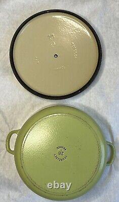 Le Creuset #28 Lime/Avocado Green Round Enameled Cast Iron Dutch Oven 7.25 qt