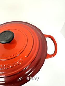 Le Creuset 7.25Qt 11 #28 Round Dutch Oven Cast Iron Cerise Red NEVER USED
