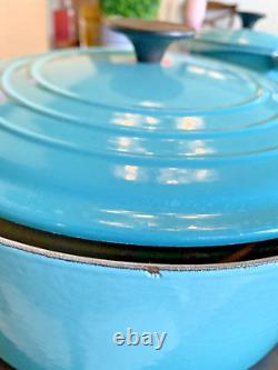 Le Creuset Caribbean Blue Cast Iron Dutch Oven #26, 5.5 Qt. Excellent Condition