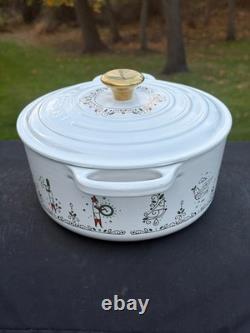 Le Creuset Cast Iron 22 Round Dutch Oven 3-1/2 Qt. 12 Days of Christmas