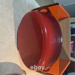 Le Creuset Cast Iron 28 Oval Dutch Oven Grill Pan Lid Flame 4-1/2 Qt