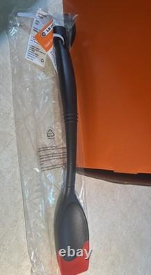 Le Creuset Cast Iron 28 Oval Dutch Oven Grill Pan Lid Flame 4-1/2 Qt