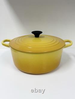 Le Creuset Cast Iron Dutch Oven 22 with Lid 3.5 Quart Dijon