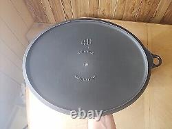 Le Creuset Cast Iron Signature Oval Dutch Oven 15.5qt 40cm 15.75 Matte Black