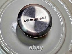 Le Creuset Cocotte Ronde 20cm 2-3/4 Qt Meringue Cast Iron Dutch oven UNUSED