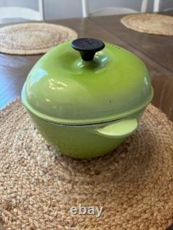 Le Creuset Dutch Oven Cocotte Green Apple French Enameled Cast Iron Pot Lid