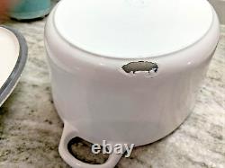 Le Creuset Dutch Oven Oval #31/6.75 Qt Classic White VGC- CHIP