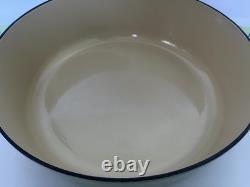 Le Creuset Enameled Cast Iron #30 Round Wide Dutch Oven 6 Qt Glossy Green