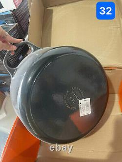 Le Creuset Enameled Cast Iron Signature Round Dutch Oven, 7.25 qt, Oyster