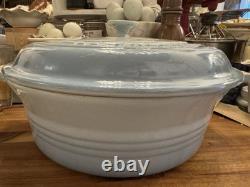 Le Creuset France #27 Light Blue Enameled Oval Cast Iron Dutch Oven 4.25Qt NEW